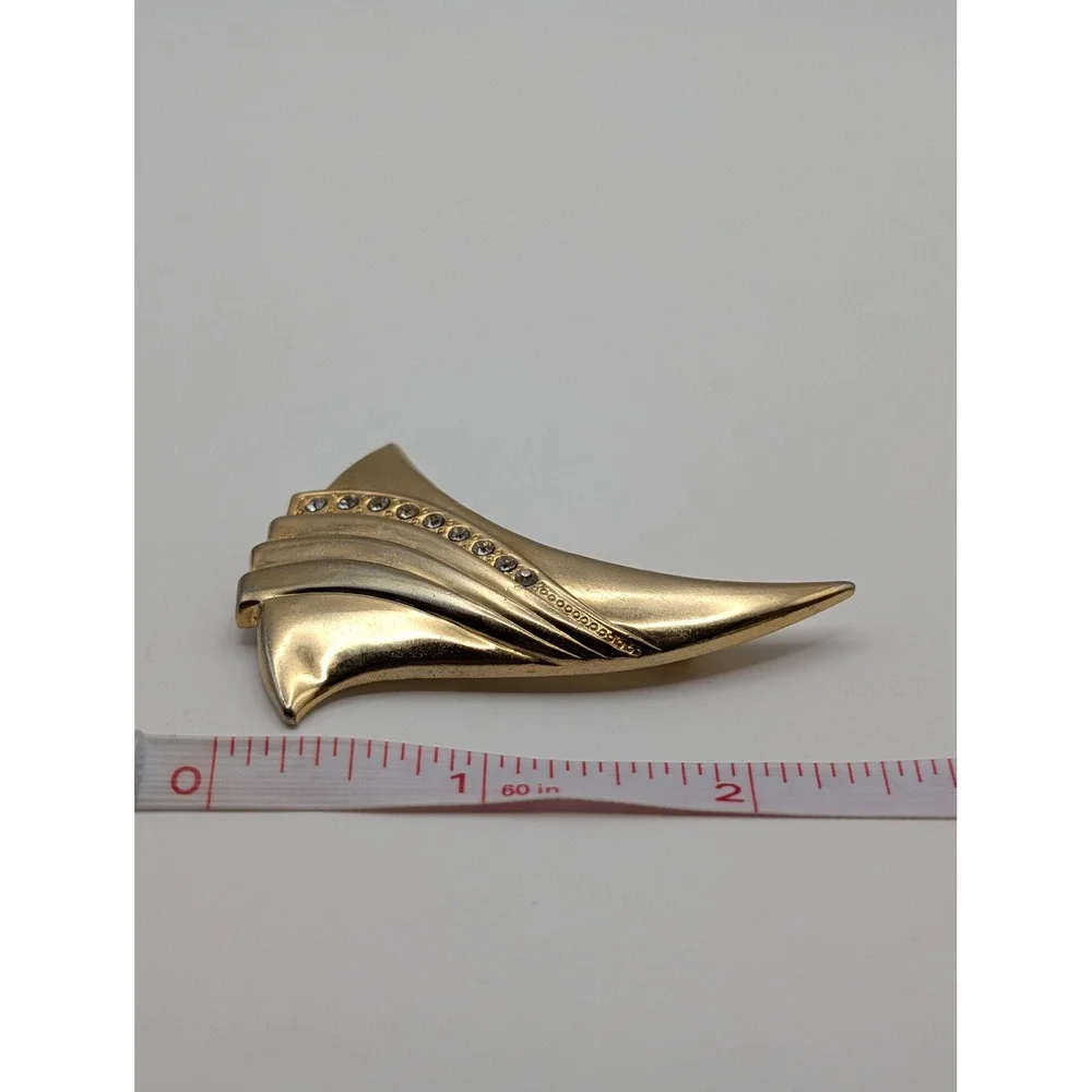 Vintage Gold Tone Rhinestone Sailboat Brooch Pin Abstract Modernist‎ Nautical